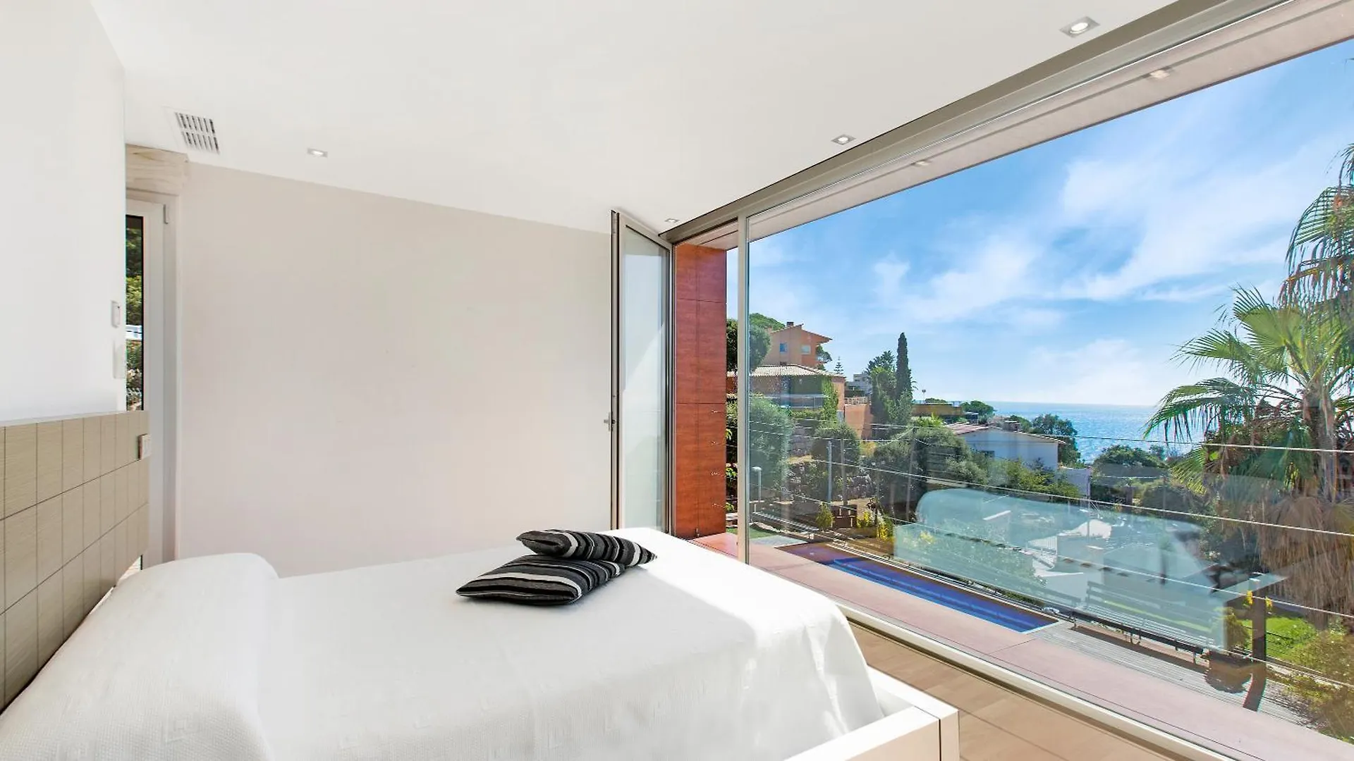 Villa Yaiza Lloret de Mar